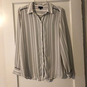 Women’s blouse